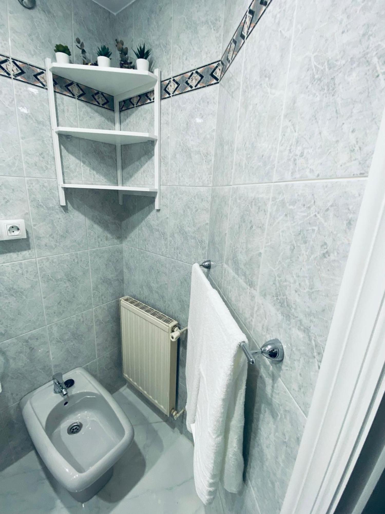 Apartamento Centro Novort Gijón Esterno foto